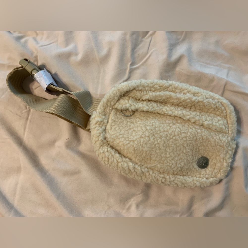 Sherpa Belt Bag